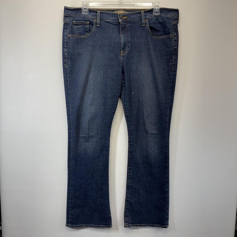 Old Navy Jeans Womens 16 Regular (Measures: 40"x 32") Blue Denim Bootcut Stretch
